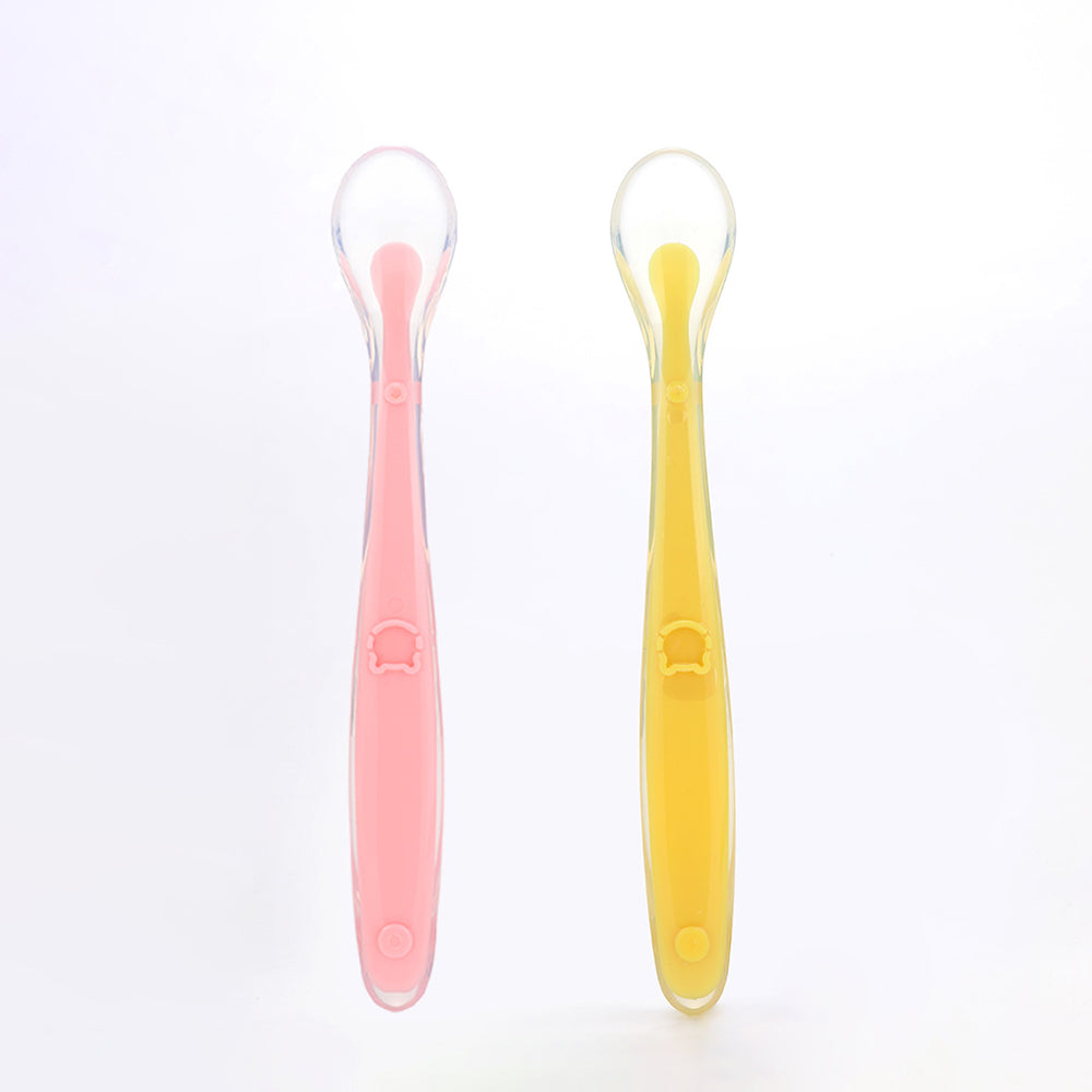 Cuillère en silicone jaune pour bébé, adaptée aux gencives sensibles